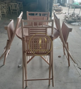 Bàn giả ngoại mẫu 1