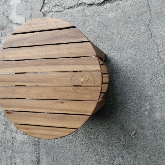 Bàn trẻ em mẫu 4