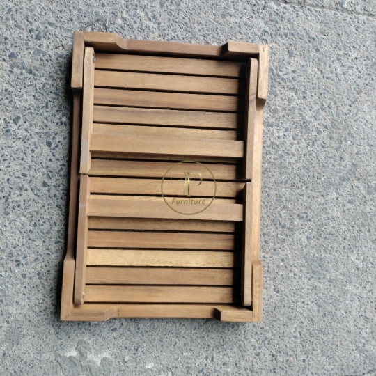 Bàn trẻ em mẫu 2