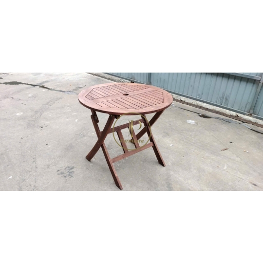 Bàn tròn mẫu 5