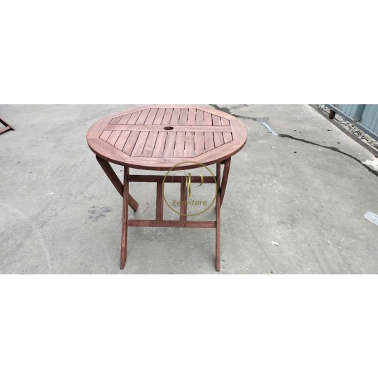 Bàn tròn mẫu 5