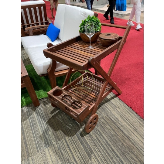 Xe đẩy rượu mẫu 1